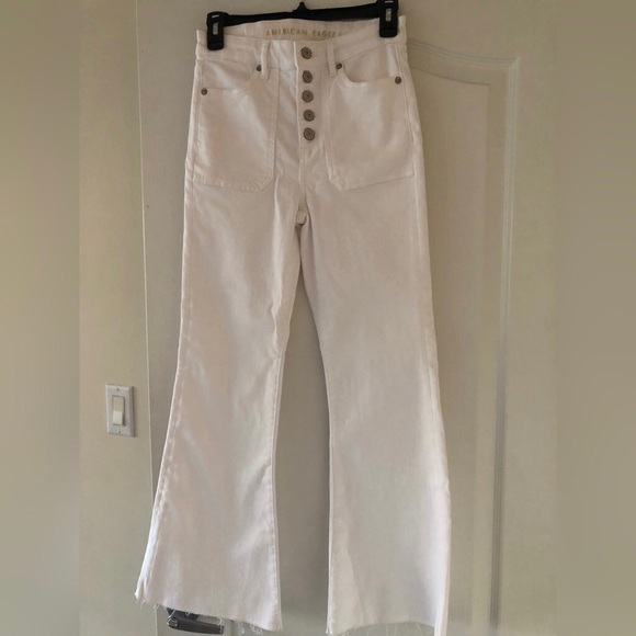 white flare jeans american eagle
